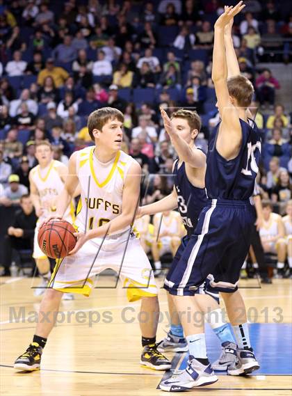 Thumbnail 1 in Caliche vs. Vail Christian (CHSAA 1A Third Place) photogallery.