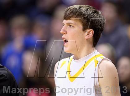 Thumbnail 2 in Caliche vs. Vail Christian (CHSAA 1A Third Place) photogallery.