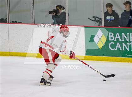 Thumbnail 3 in Hingham vs Braintree (MIAA Division 1 Sweet 16) photogallery.