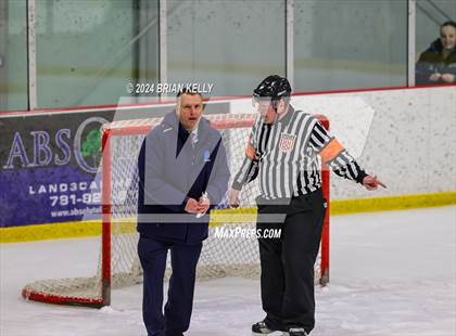 Thumbnail 3 in Hingham vs Braintree (MIAA Division 1 Sweet 16) photogallery.