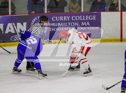 Thumbnail 3 in Hingham vs Braintree (MIAA Division 1 Sweet 16) photogallery.