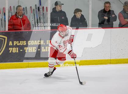 Thumbnail 1 in Hingham vs Braintree (MIAA Division 1 Sweet 16) photogallery.