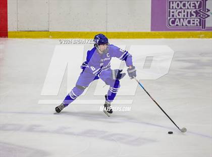 Thumbnail 3 in Hingham vs Braintree (MIAA Division 1 Sweet 16) photogallery.