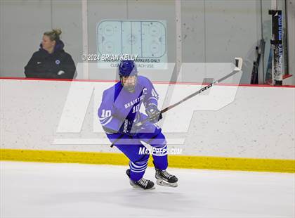 Thumbnail 3 in Hingham vs Braintree (MIAA Division 1 Sweet 16) photogallery.