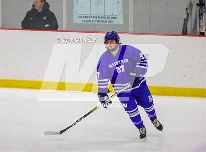Thumbnail 3 in Hingham vs Braintree (MIAA Division 1 Sweet 16) photogallery.