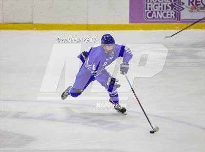 Thumbnail 2 in Hingham vs Braintree (MIAA Division 1 Sweet 16) photogallery.