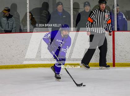 Thumbnail 2 in Hingham vs Braintree (MIAA Division 1 Sweet 16) photogallery.