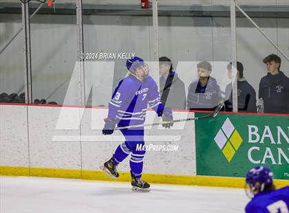 Thumbnail 2 in Hingham vs Braintree (MIAA Division 1 Sweet 16) photogallery.