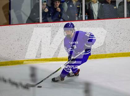 Thumbnail 2 in Hingham vs Braintree (MIAA Division 1 Sweet 16) photogallery.