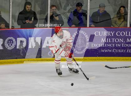 Thumbnail 1 in Hingham vs Braintree (MIAA Division 1 Sweet 16) photogallery.