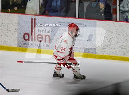 Thumbnail 3 in Hingham vs Braintree (MIAA Division 1 Sweet 16) photogallery.