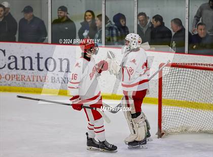Thumbnail 1 in Hingham vs Braintree (MIAA Division 1 Sweet 16) photogallery.