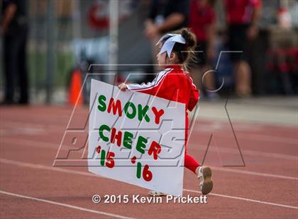 Thumbnail 2 in Smoky Hill vs. Overland photogallery.