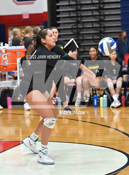 Thumbnail 2 in Kamehameha Kapalama vs. Ontario Christian (Durango Fall Classic) photogallery.