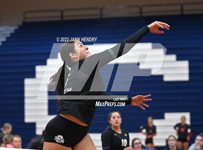 Thumbnail 3 in Kamehameha Kapalama vs. Ontario Christian (Durango Fall Classic) photogallery.