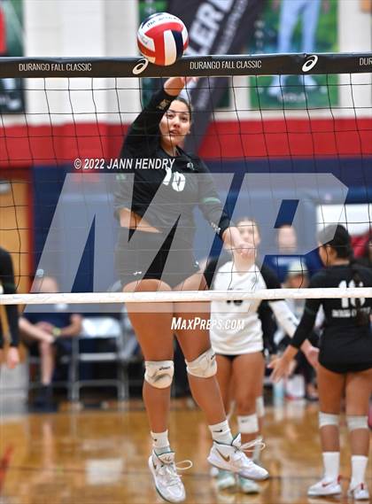 Thumbnail 2 in Kamehameha Kapalama vs. Ontario Christian (Durango Fall Classic) photogallery.