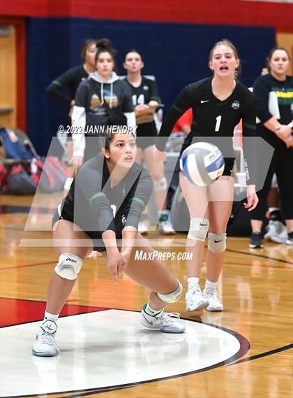 Thumbnail 2 in Kamehameha Kapalama vs. Ontario Christian (Durango Fall Classic) photogallery.