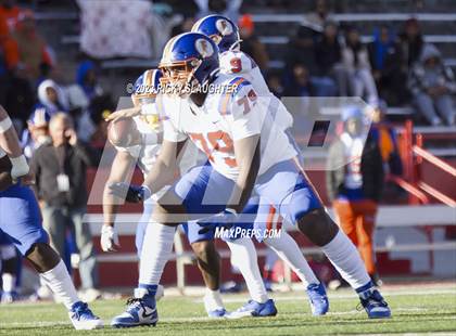 Thumbnail 2 in Cary-Grove vs. East St. Louis (IHSA Class 6A Final) photogallery.