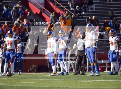 Thumbnail 3 in Cary-Grove vs. East St. Louis (IHSA Class 6A Final) photogallery.