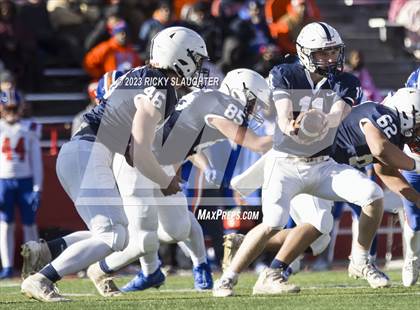 Thumbnail 2 in Cary-Grove vs. East St. Louis (IHSA Class 6A Final) photogallery.