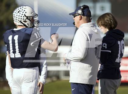 Thumbnail 2 in Cary-Grove vs. East St. Louis (IHSA Class 6A Final) photogallery.