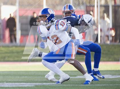 Thumbnail 3 in Cary-Grove vs. East St. Louis (IHSA Class 6A Final) photogallery.