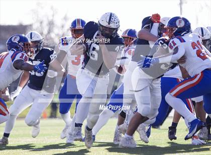 Thumbnail 2 in Cary-Grove vs. East St. Louis (IHSA Class 6A Final) photogallery.