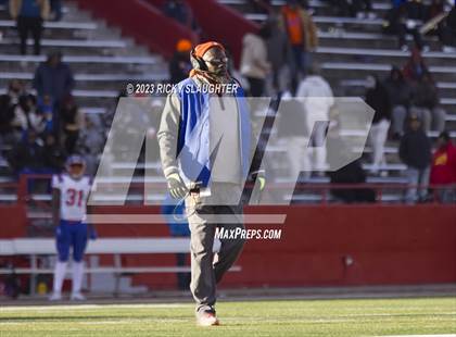 Thumbnail 3 in Cary-Grove vs. East St. Louis (IHSA Class 6A Final) photogallery.
