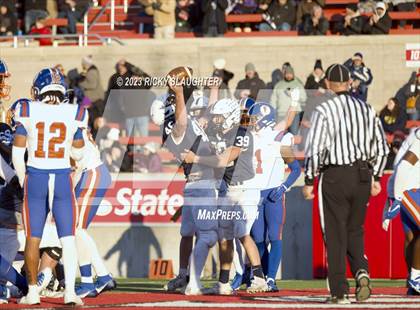 Thumbnail 1 in Cary-Grove vs. East St. Louis (IHSA Class 6A Final) photogallery.
