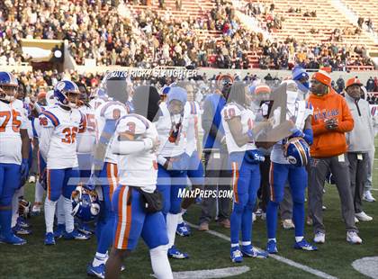Thumbnail 3 in Cary-Grove vs. East St. Louis (IHSA Class 6A Final) photogallery.