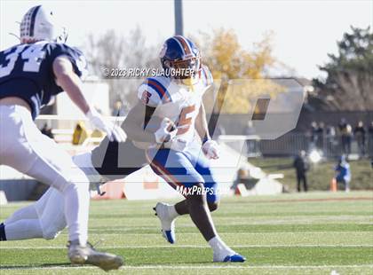 Thumbnail 3 in Cary-Grove vs. East St. Louis (IHSA Class 6A Final) photogallery.