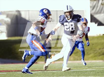 Thumbnail 1 in Cary-Grove vs. East St. Louis (IHSA Class 6A Final) photogallery.