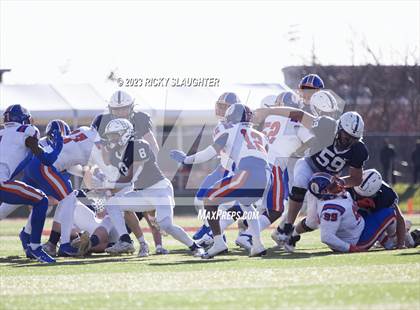 Thumbnail 1 in Cary-Grove vs. East St. Louis (IHSA Class 6A Final) photogallery.