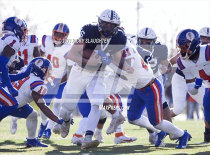 Thumbnail 1 in Cary-Grove vs. East St. Louis (IHSA Class 6A Final) photogallery.