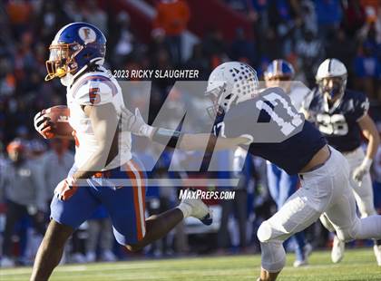 Thumbnail 2 in Cary-Grove vs. East St. Louis (IHSA Class 6A Final) photogallery.