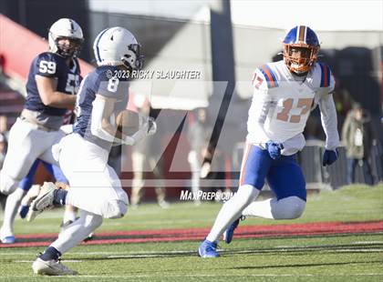 Thumbnail 3 in Cary-Grove vs. East St. Louis (IHSA Class 6A Final) photogallery.