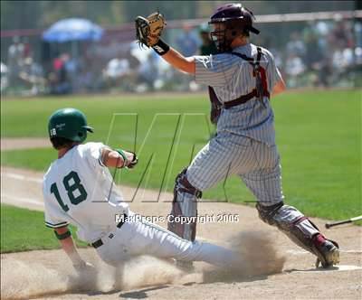Thumbnail 2 in Miramonte vs Las Lomas (2A Sec. Final) photogallery.
