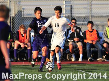 Thumbnail 2 in Carlsbad vs. Loyola (CIF SoCal Regional D1 Final) photogallery.