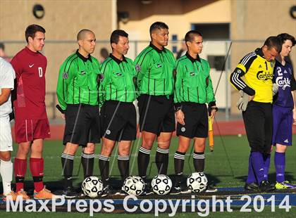Thumbnail 1 in Carlsbad vs. Loyola (CIF SoCal Regional D1 Final) photogallery.