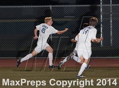 Thumbnail 1 in Carlsbad vs. Loyola (CIF SoCal Regional D1 Final) photogallery.