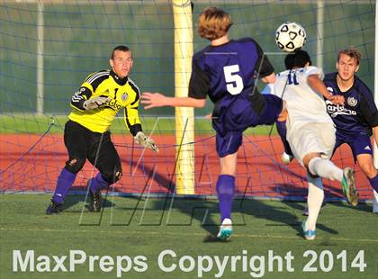 Thumbnail 2 in Carlsbad vs. Loyola (CIF SoCal Regional D1 Final) photogallery.