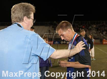 Thumbnail 1 in Carlsbad vs. Loyola (CIF SoCal Regional D1 Final) photogallery.