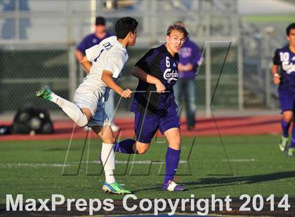 Thumbnail 3 in Carlsbad vs. Loyola (CIF SoCal Regional D1 Final) photogallery.