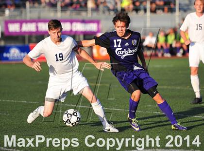 Thumbnail 3 in Carlsbad vs. Loyola (CIF SoCal Regional D1 Final) photogallery.