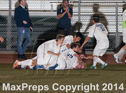 Thumbnail 1 in Carlsbad vs. Loyola (CIF SoCal Regional D1 Final) photogallery.