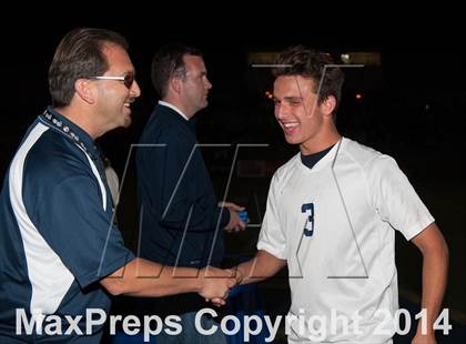 Thumbnail 3 in Carlsbad vs. Loyola (CIF SoCal Regional D1 Final) photogallery.