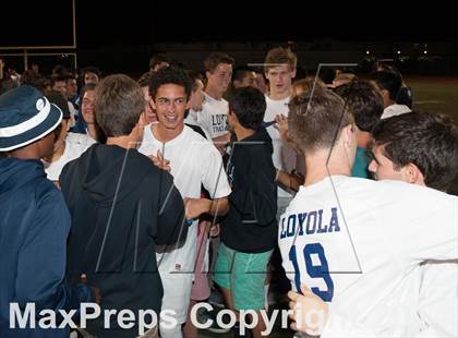 Thumbnail 2 in Carlsbad vs. Loyola (CIF SoCal Regional D1 Final) photogallery.