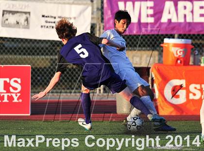 Thumbnail 1 in Carlsbad vs. Loyola (CIF SoCal Regional D1 Final) photogallery.