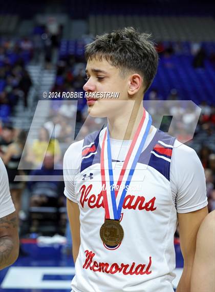 Thumbnail 1 in Veterans Memorial vs. Ellison (UIL 5A Basketball Semifinal Medal Ceremony) photogallery.