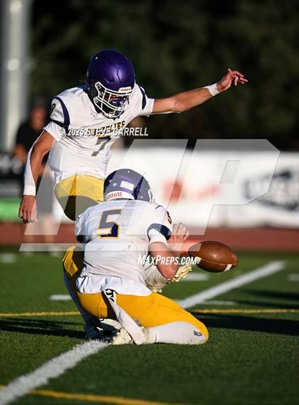 Thumbnail 2 in Lassen @ Foothill photogallery.